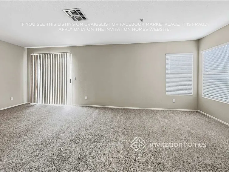8962 E Yucca St — Photo 11
