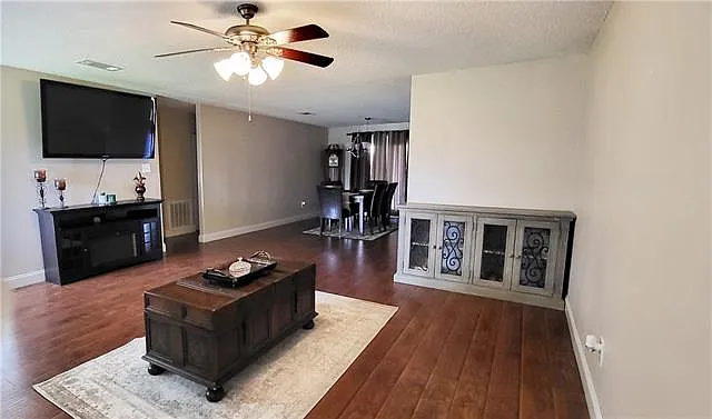 324 River Oaks Dr — Photo 13