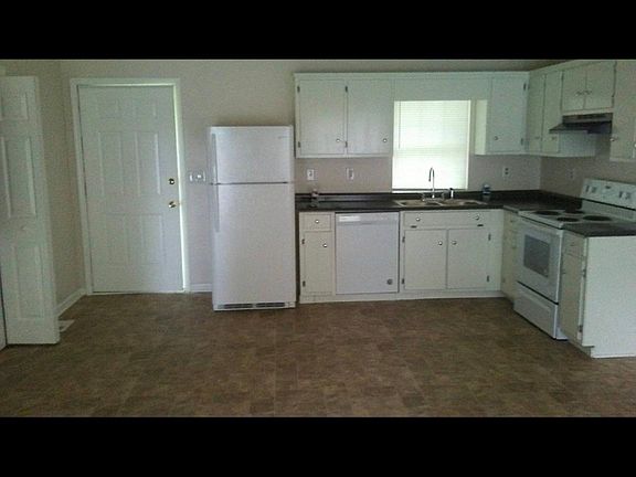 3rd image of 320 S Aycock St #D