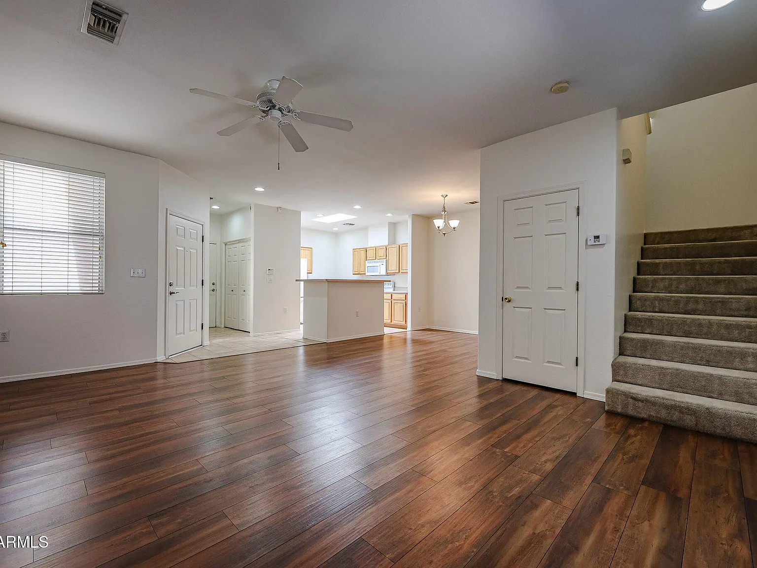 2 bed, 2.5 bath, 1418 sqft, $2,150 — Photo 4