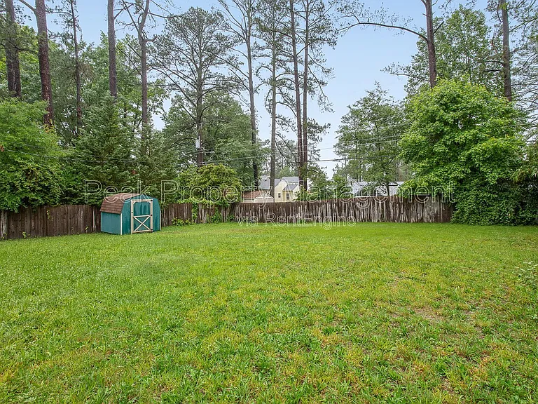8514 Wetherly Dr — Photo 23