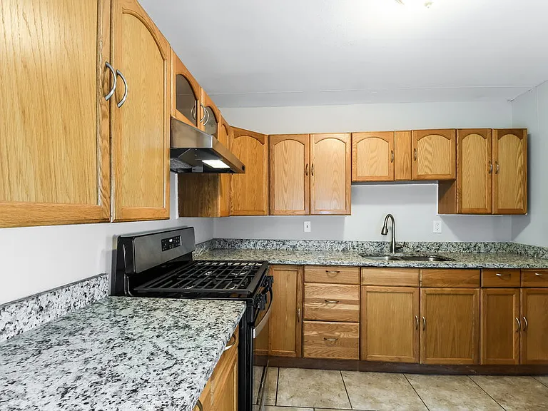 1230 Acredale Dr — Photo 8