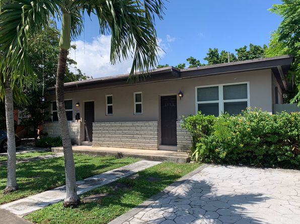 1252 SW 30th Ct #1252