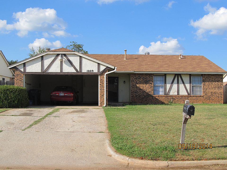 1st image of 1009 SW 102nd St