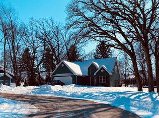 40621 104th St, Genoa City, WI 53128