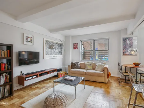 530d Grand Street image 1 of 6