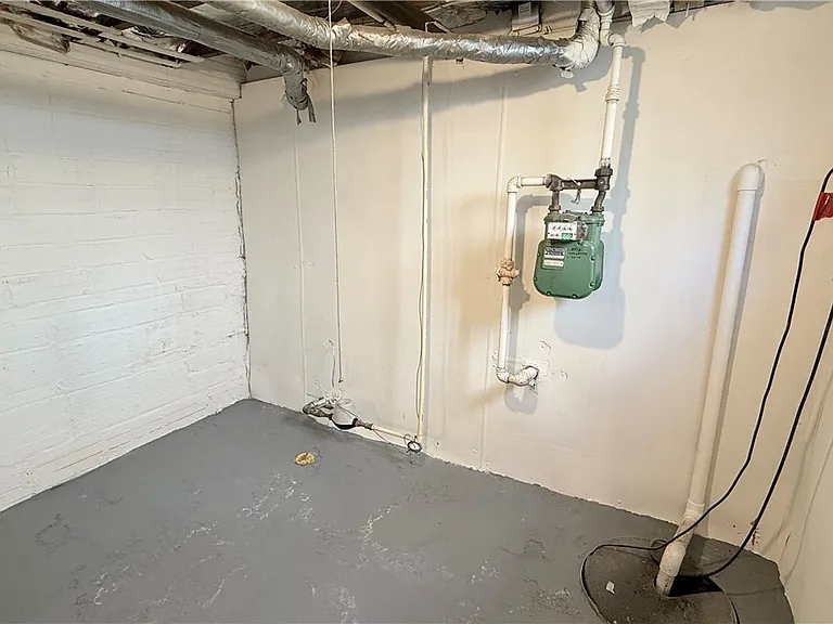 721 Polk Ave — Photo 29