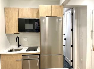 413 E 9th St APT 3B, New York, NY 10009