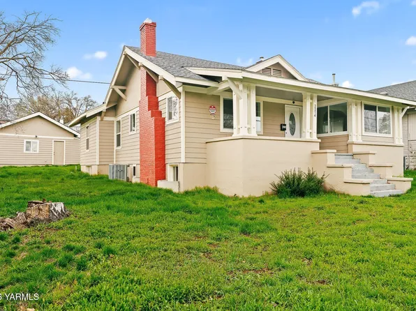 2214 Summitview Ave, Yakima, WA 98902