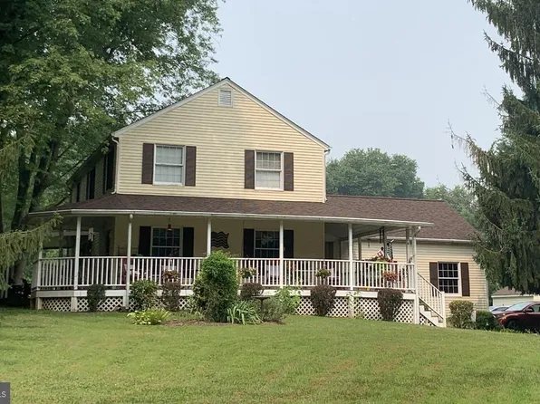 20636 Bent Willow Rd, Rohrersville, MD 21779