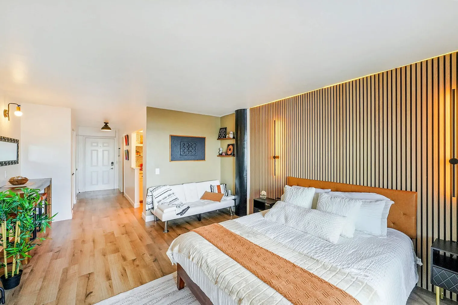 Studio, 1.0 bath, 441 sqft, $2,099 — Photo 3