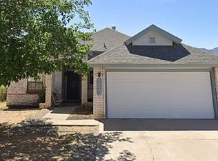 10907 Joe Dimaggio Cir, El Paso, TX 79934