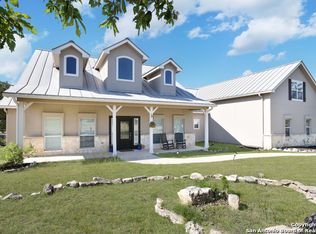 306 Lost Oaks Dr, Boerne, TX 78006