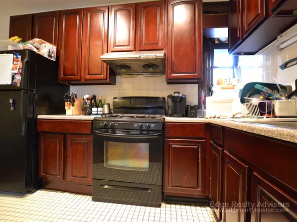 1258 Commonwealth Ave, Allston, MA