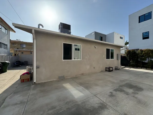 1207 N Kingsley Dr, Los Angeles, CA 90029