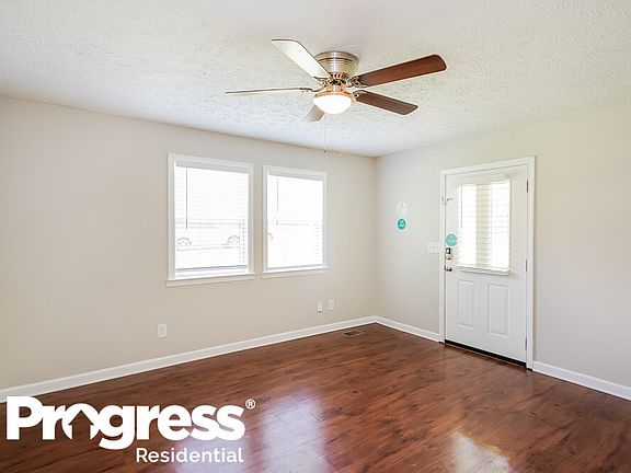 4th image of 1829 Glade St