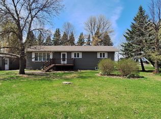 9807 County Road 12, Cavalier, ND 58220
