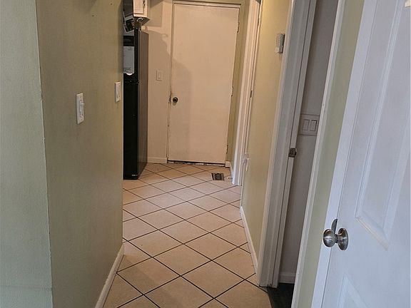 2nd image of 110 Ridge St