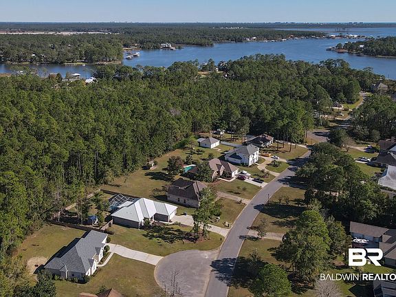 4th image of 9260 Bay Point Dr