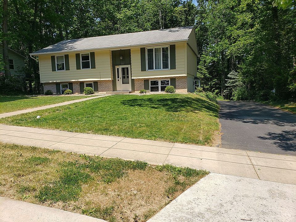 1st image of 436 Sylvan Dr