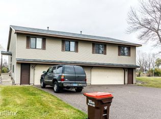 2075 Bradley St N, Maplewood, MN 55117