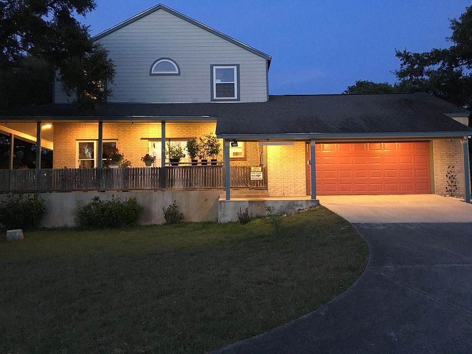 1st image of 2935 Hidden Elm