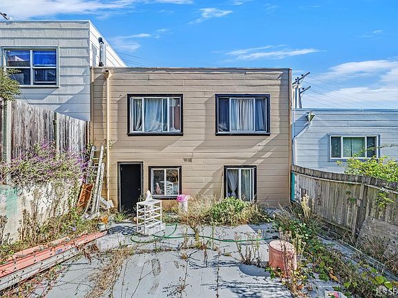5th image of 156 Putnam Street