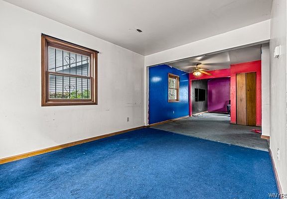 3rd image of 43 Eureka Pl