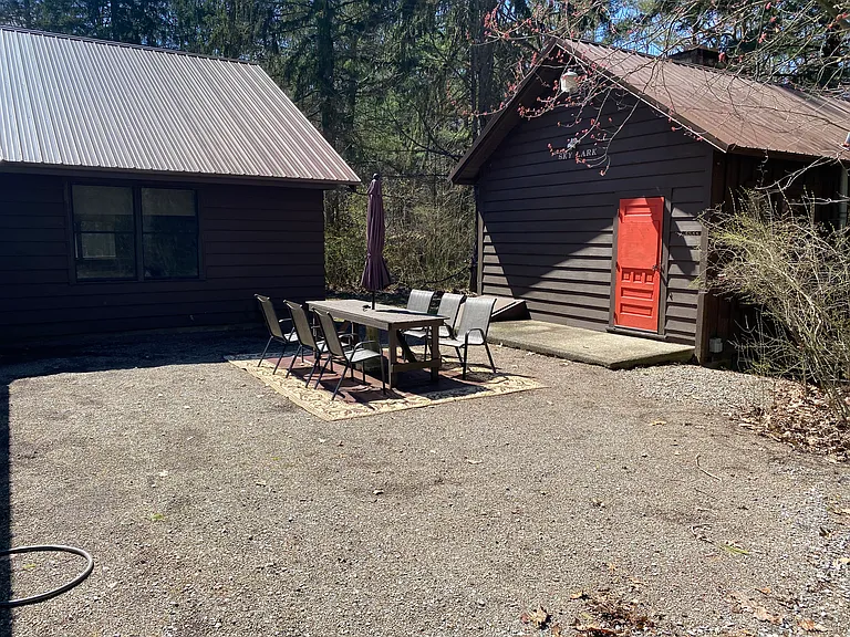 6310 Ward Rd — Photo 29