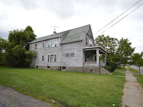 3rd image of 46 Kingsley St