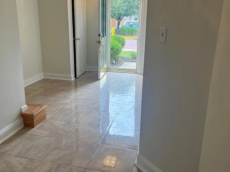 2514 Cheyenne Dr — Photo 2