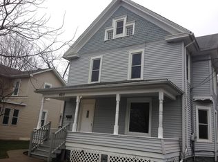 425 Avon St, Aurora, IL 60505