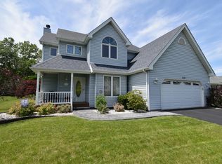 3528 Fairway Dr, Crete, IL 60417