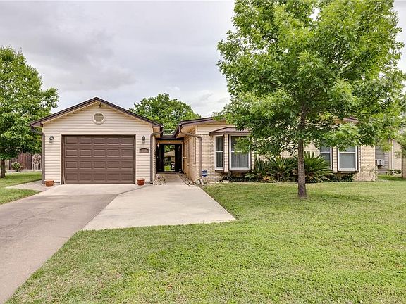 3rd image of 1619 Belmead Ln
