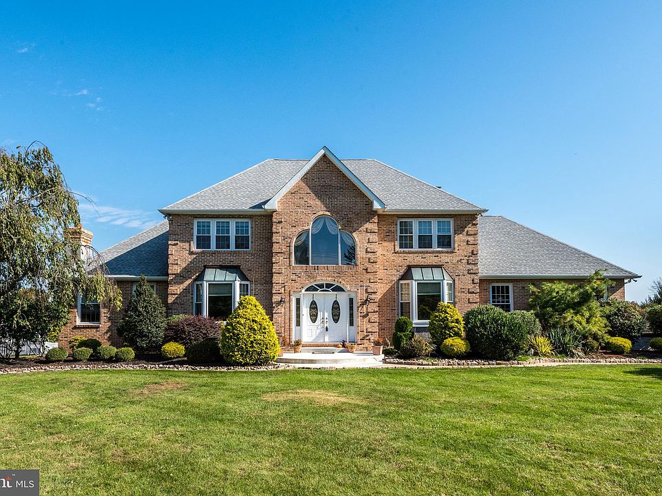 3769 Pickertown Rd, Chalfont, PA 18914 | Zillow