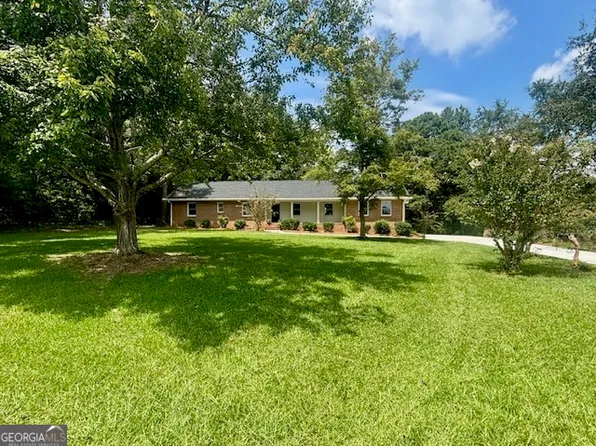 93 Green Acres Rd, Griffin, GA 30224