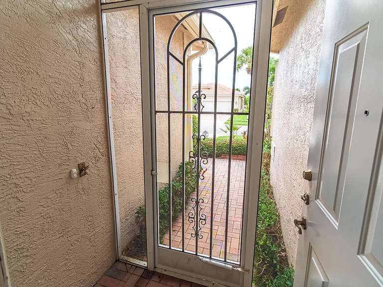13658 Cambria Bay Ln — Photo 2