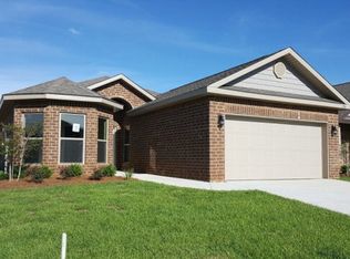 1724 Covington Ln, Foley, AL 36535