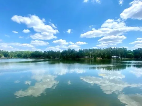 2/76 Woodhaven Dr E, Sublette, IL 61367