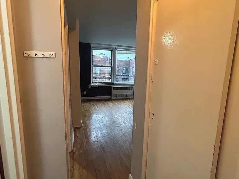 3427 74th St #6A — Photo 3