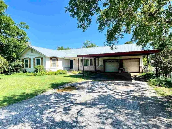 707 E Grand Ave, Frederick, OK 73542