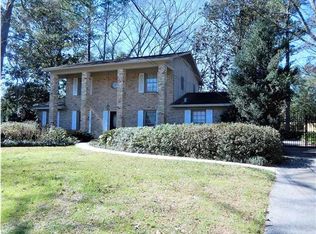 2204 Fairwood Ct, Mobile, AL 36609