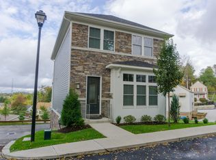 344 Bradley St, Pittsburgh, PA 15211