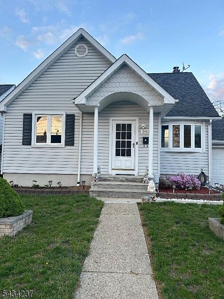 1st image of 2463 Dorchester Rd