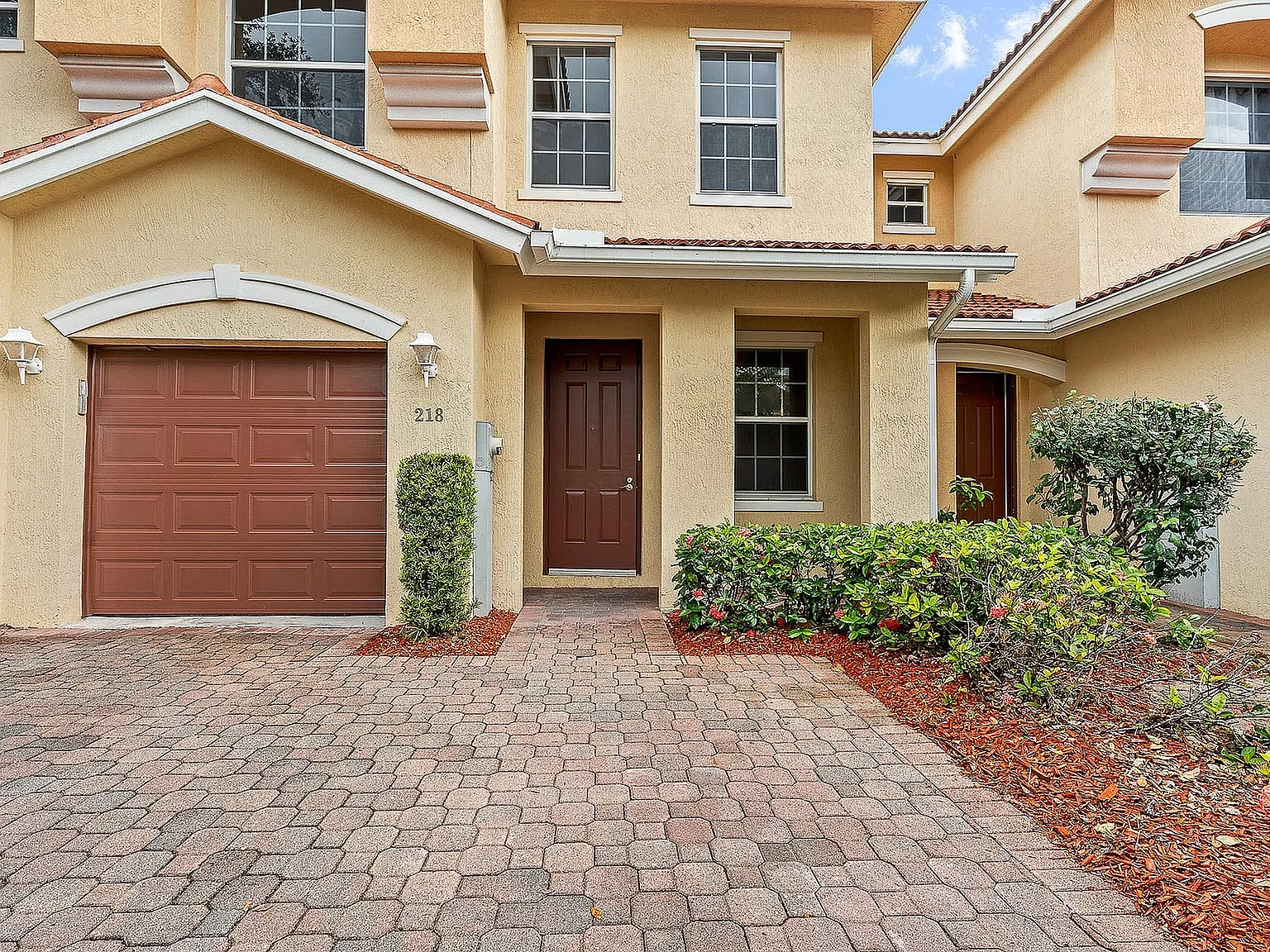 The Enclave at St. Lucie West — Photo 1