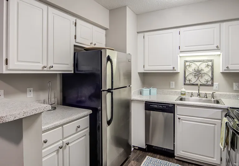 Northtowne Village Apartment Homes — Photo 14