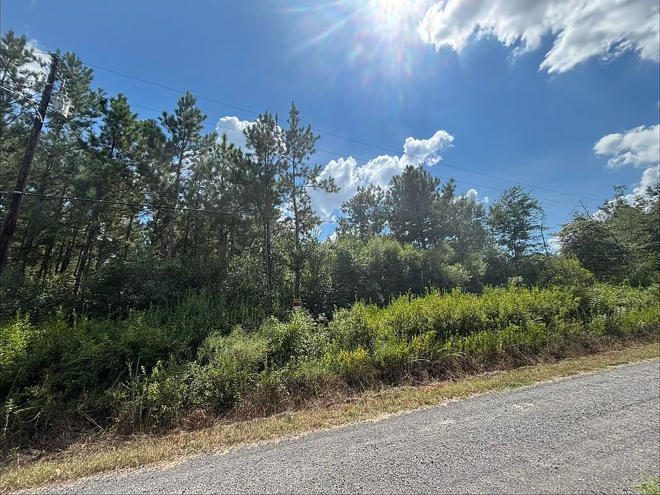 1st image of Magnolia Ln