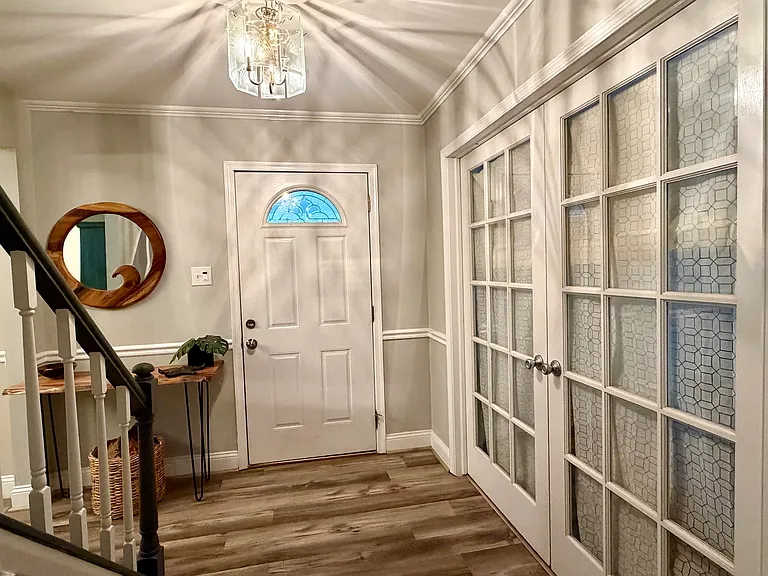 8780 Teresa Ln — Photo 6