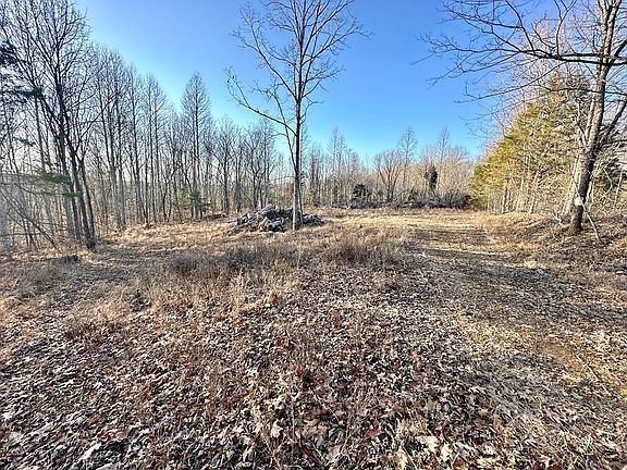 5th image of Hensley Cemetery Ln