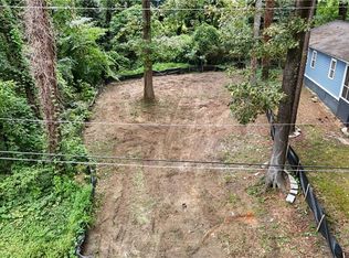 1050 Cato St NW #9, Atlanta, GA 30318